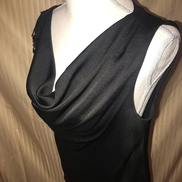 BANANA REPUBLIC BLACK SMALL TANK TOP - Picture 6 of 8
